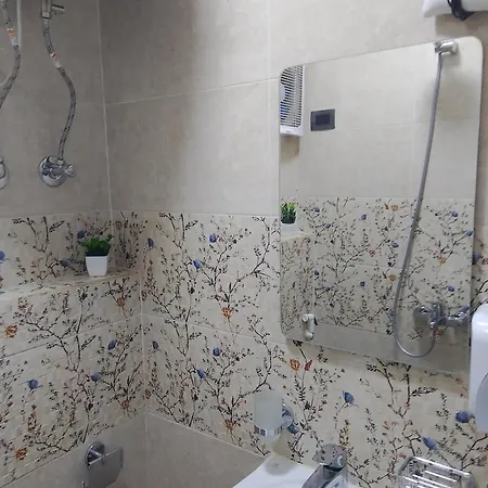Marfida - غرف بحمامات خاصة قرب Msa وميدان الحصري Apartment 6th of October City Exterior photo