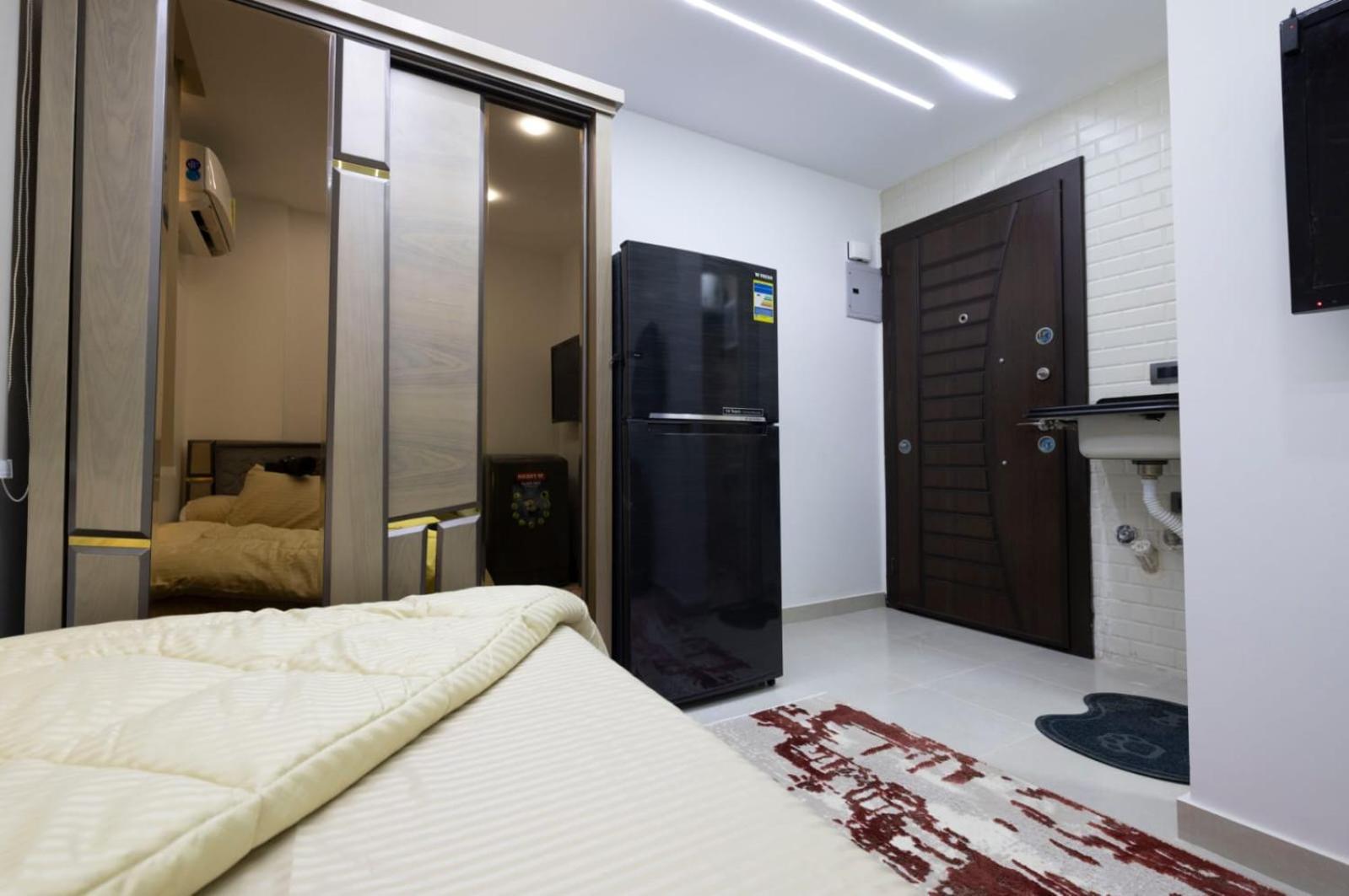 Marfida - غرف بحمامات خاصة قرب Msa وميدان الحصري Apartment